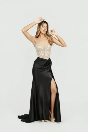 Vestido Largo Tipo Corset con pedreria